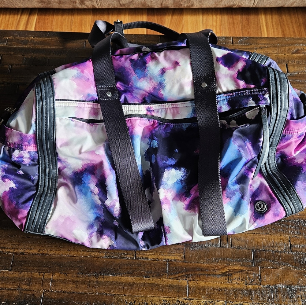 Urban warrior duffle blooming pixie